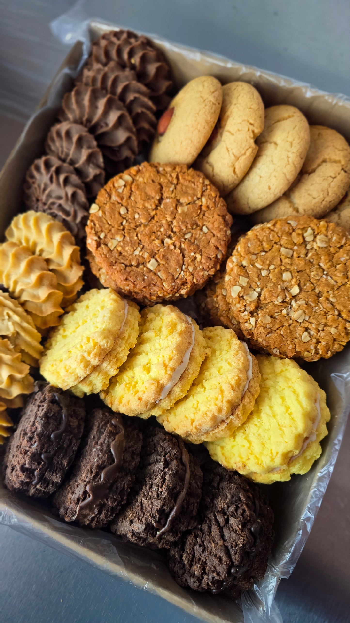 [Deal 2] DREAM COLLECTION 5×1kg Assorted Cookies (5kg)